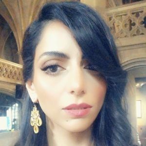 Meet your Posher, Farah